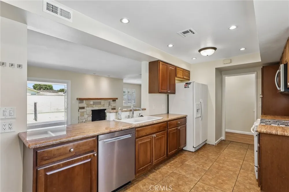 1891 Running Branch Way Tustin, CA 92780