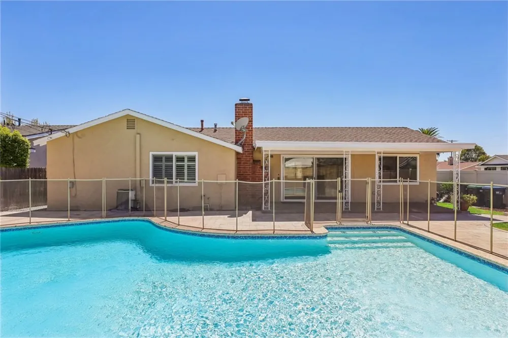 1891 Running Branch Way Tustin, CA 92780