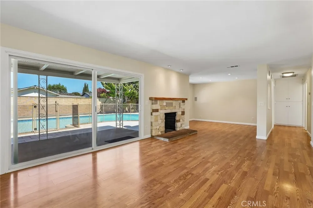1891 Running Branch Way Tustin, CA 92780