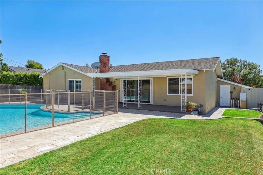 1891 Running Branch Way Tustin, CA 92780
