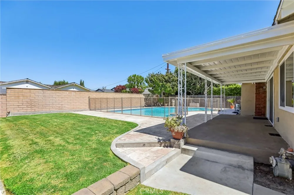 1891 Running Branch Way Tustin, CA 92780