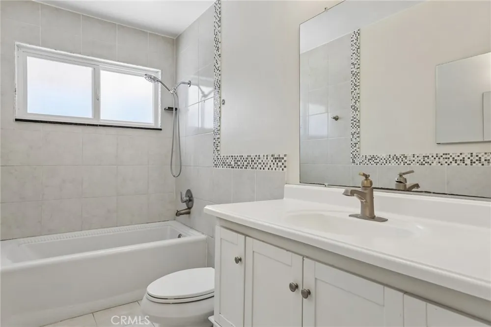 1891 Running Branch Way Tustin, CA 92780
