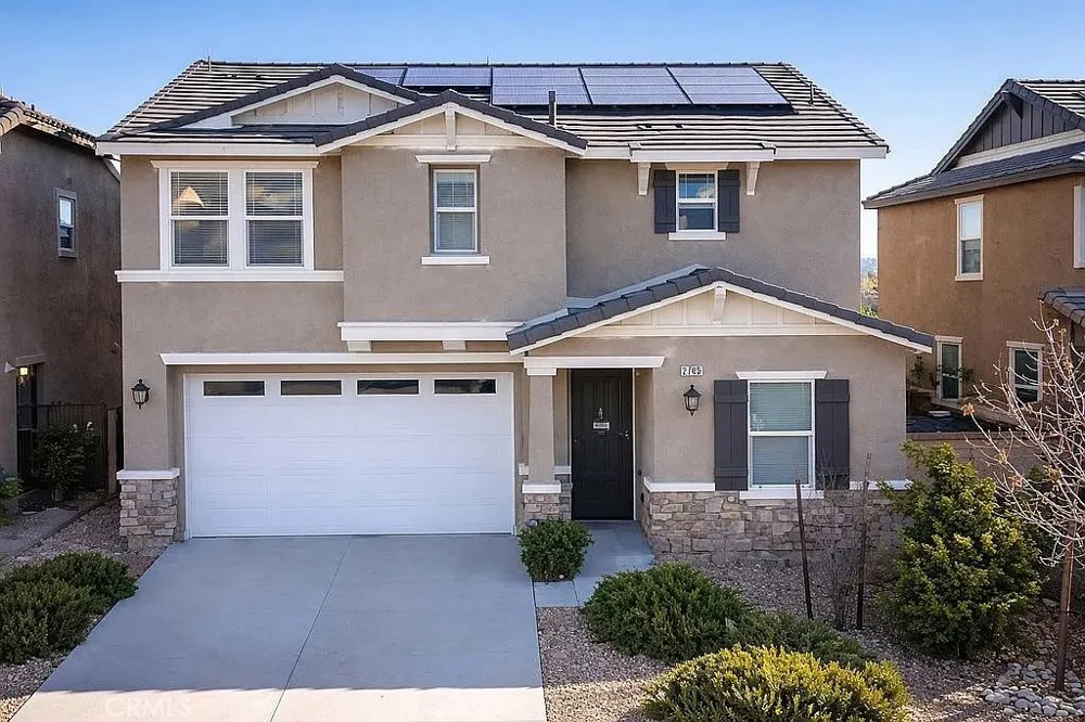 2745 Goldenrain Street Palmdale, CA 93551