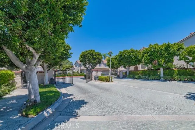 2310 Cascade Tustin, CA 92782