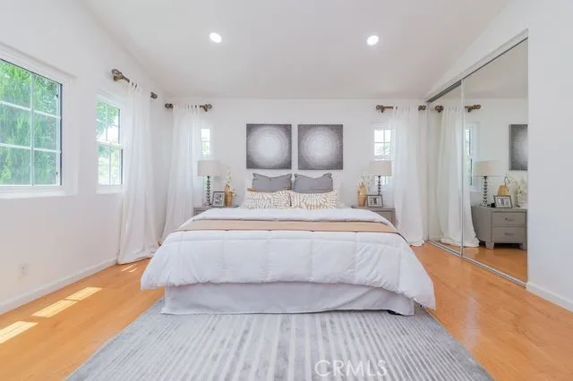 2310 Cascade Tustin, CA 92782