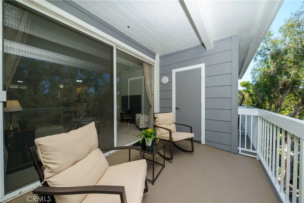 20301 Bluffside Circle #211 Huntington Beach, CA 92646