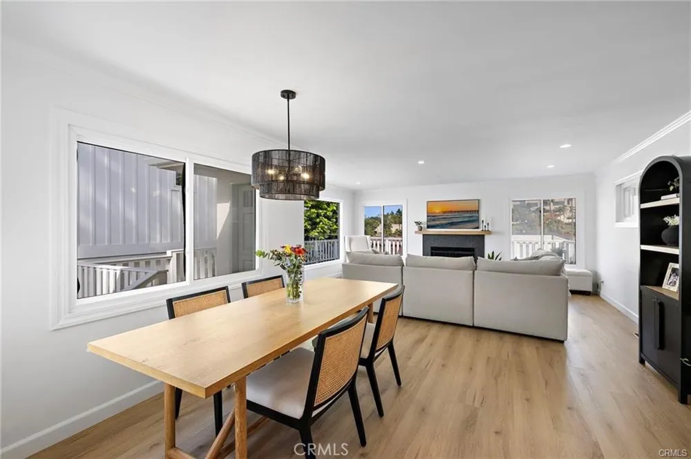 226 La Jolla Newport Beach, CA 92663