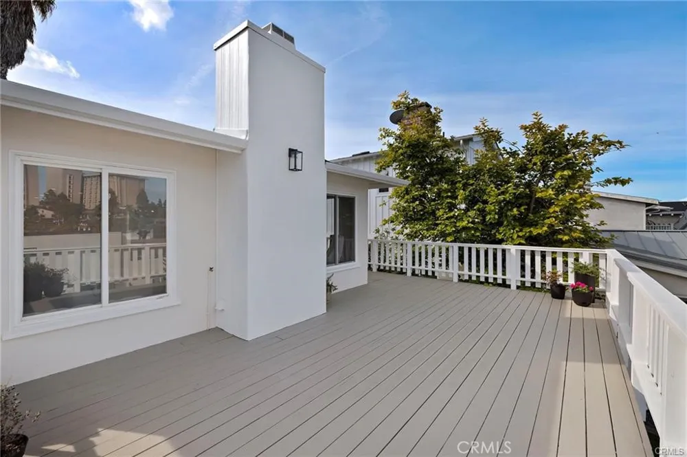 226 La Jolla Newport Beach, CA 92663
