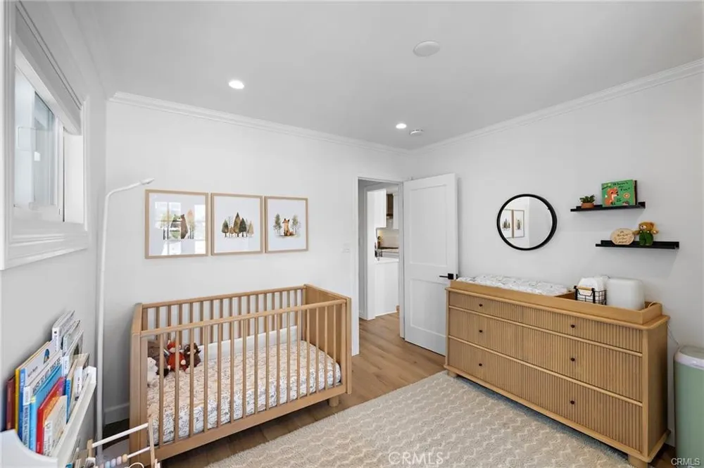 226 La Jolla Newport Beach, CA 92663