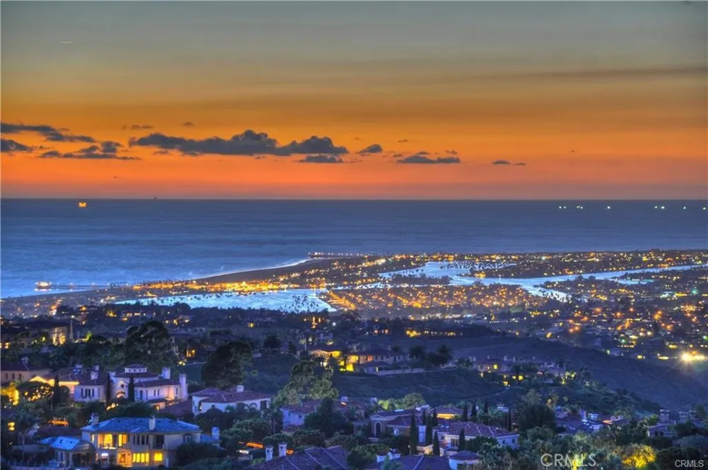 226 La Jolla Newport Beach, CA 92663