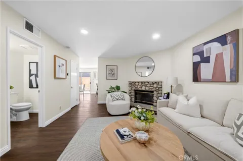 15365 Woodruff #8