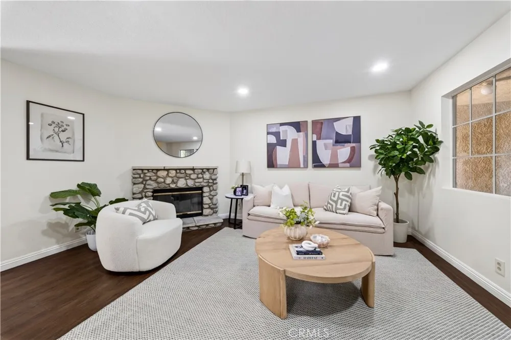 15365 Woodruff #8 Bellflower, CA 90706