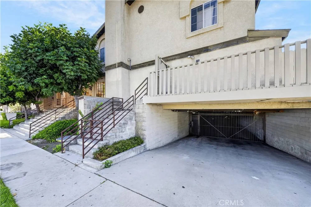 15365 Woodruff #8 Bellflower, CA 90706