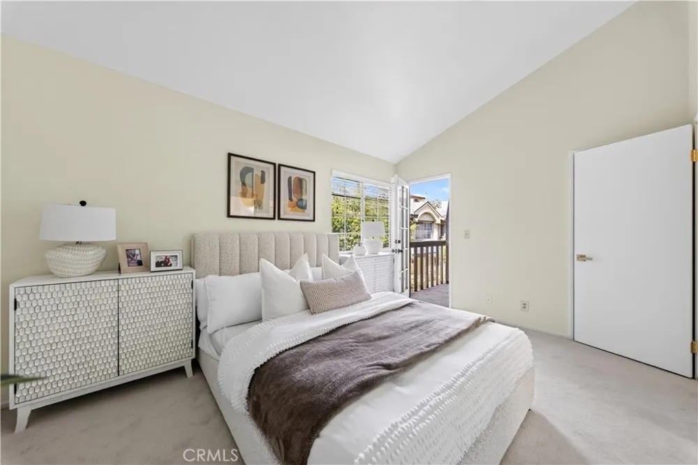 15365 Woodruff #8 Bellflower, CA 90706