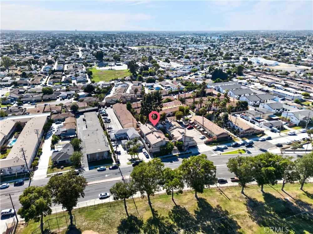 15365 Woodruff #8 Bellflower, CA 90706