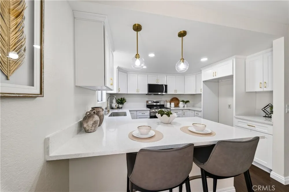 15365 Woodruff #8 Bellflower, CA 90706