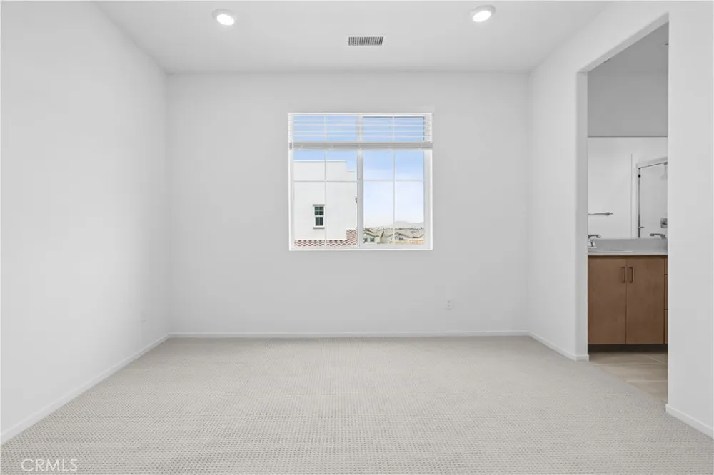 16128 Currant Lane Chino, CA 91708