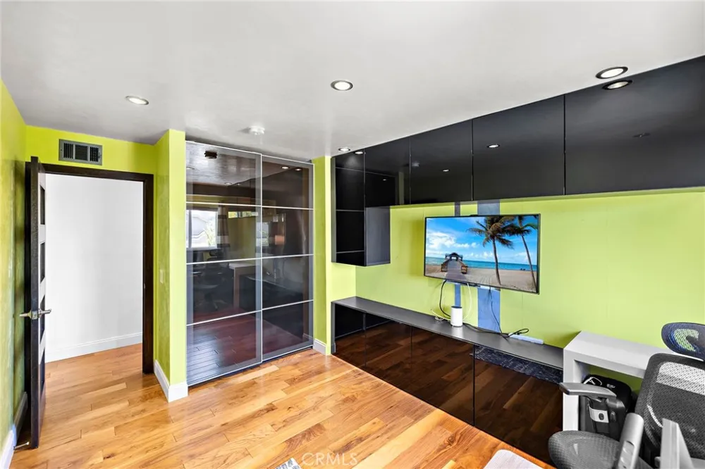 22051 Salcedo Mission Viejo, CA 92691