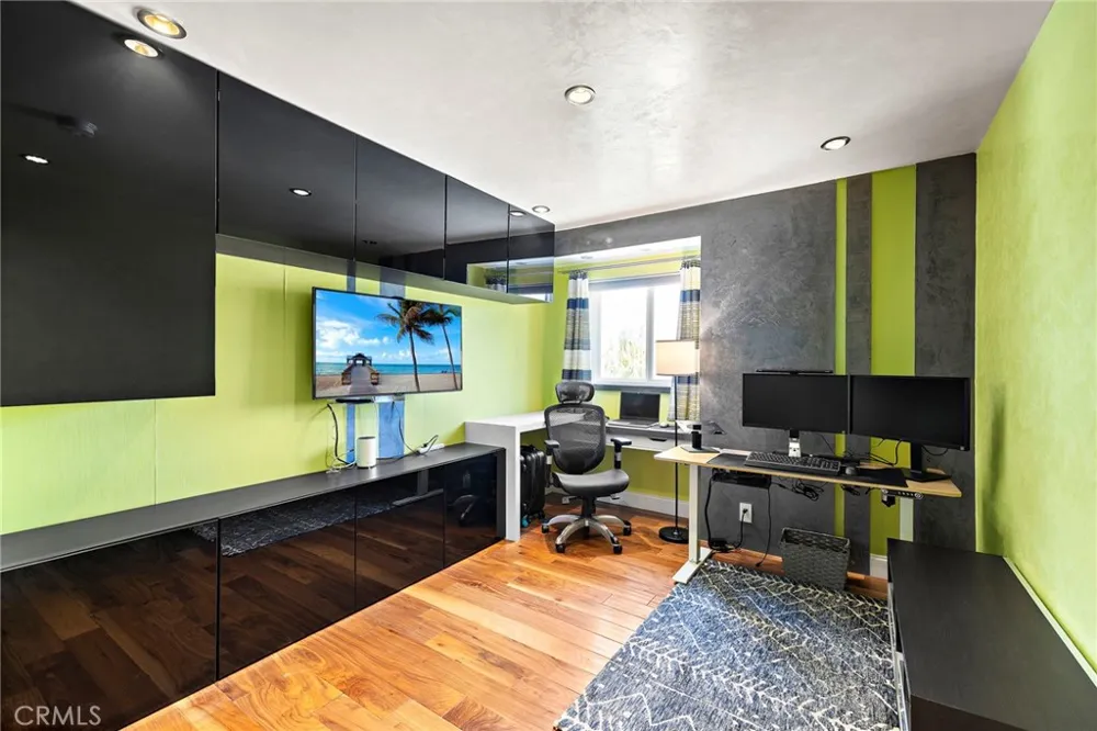 22051 Salcedo Mission Viejo, CA 92691