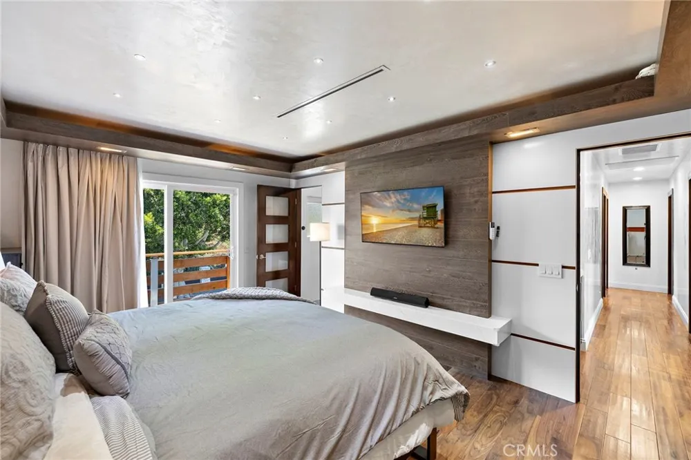 22051 Salcedo Mission Viejo, CA 92691