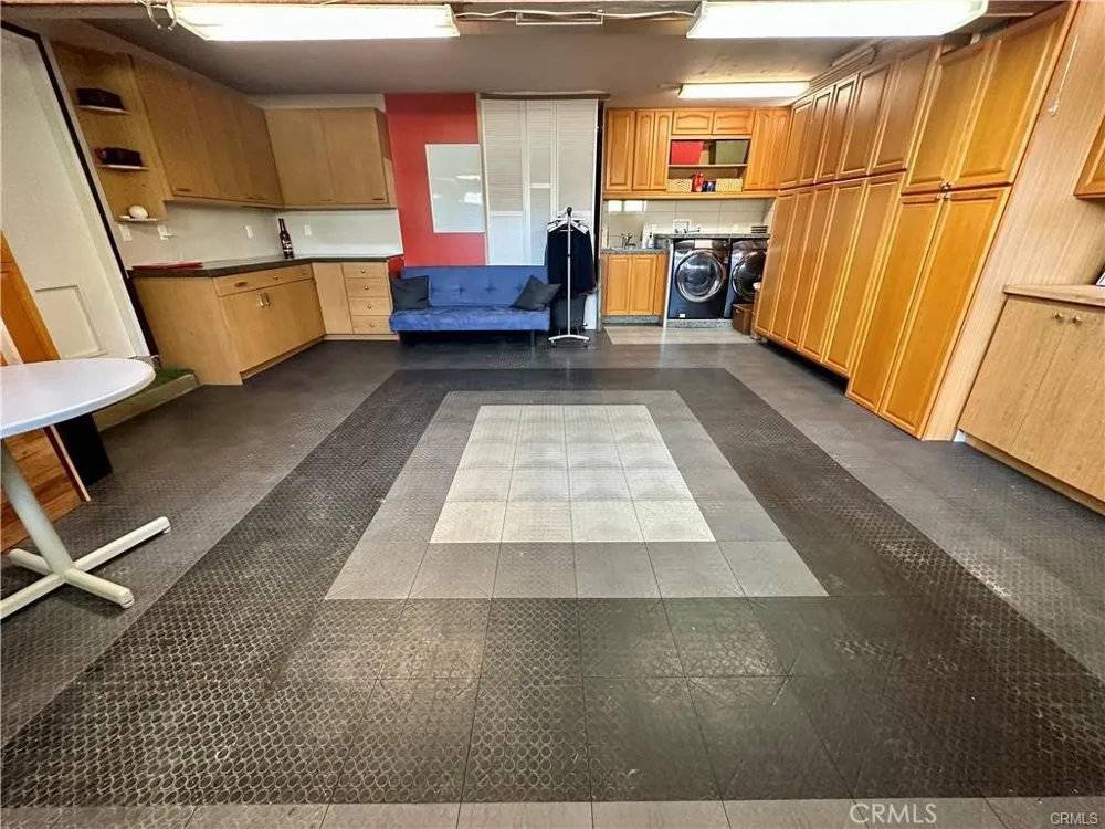 22051 Salcedo Mission Viejo, CA 92691