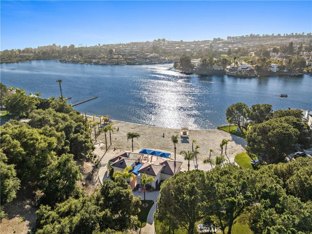 22051 Salcedo Mission Viejo, CA 92691