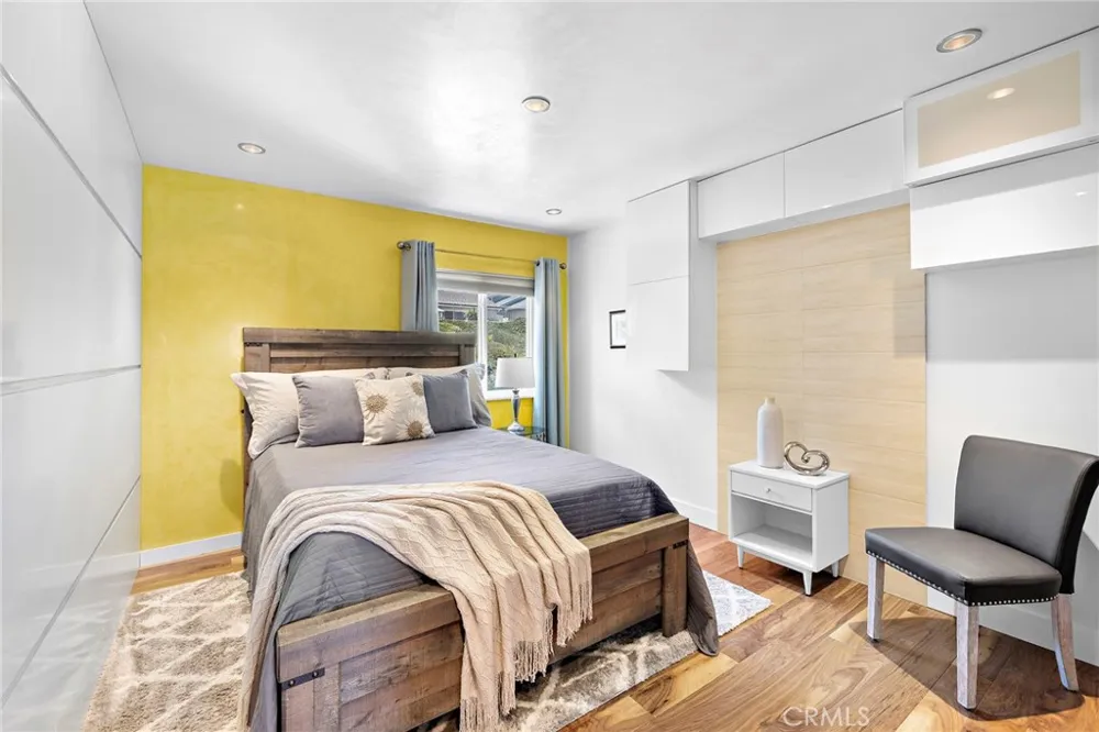 22051 Salcedo Mission Viejo, CA 92691