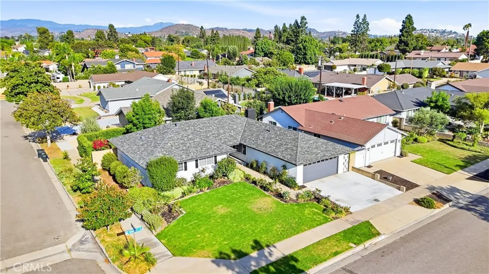1467 Kathleen Orange, CA 92867