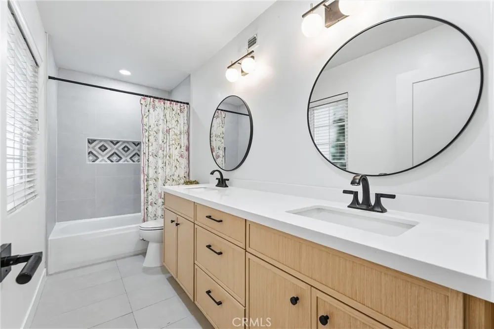 1467 Kathleen Orange, CA 92867