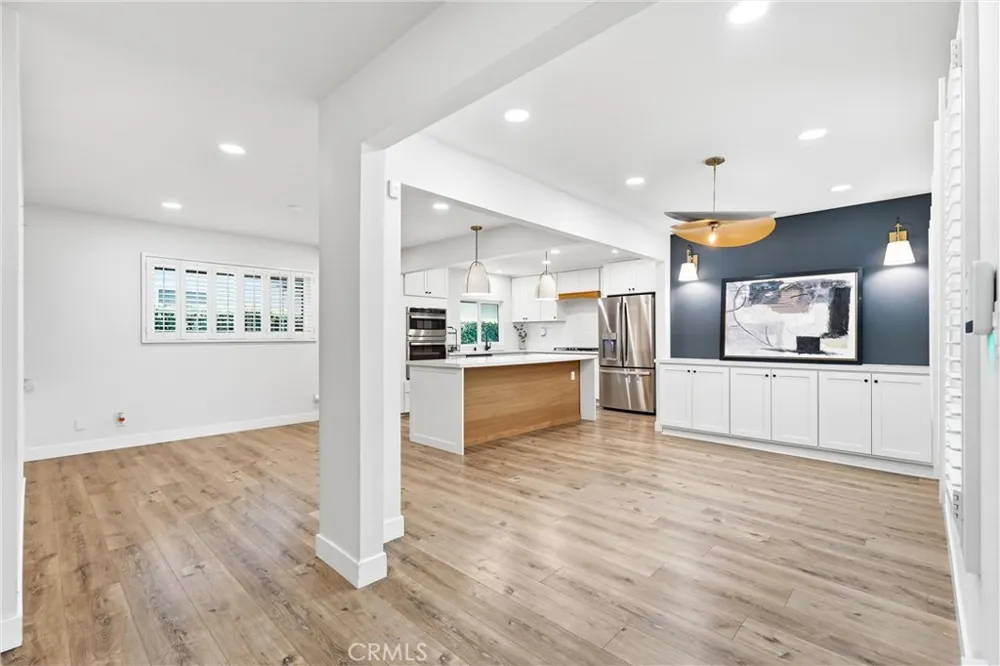 1467 Kathleen Orange, CA 92867