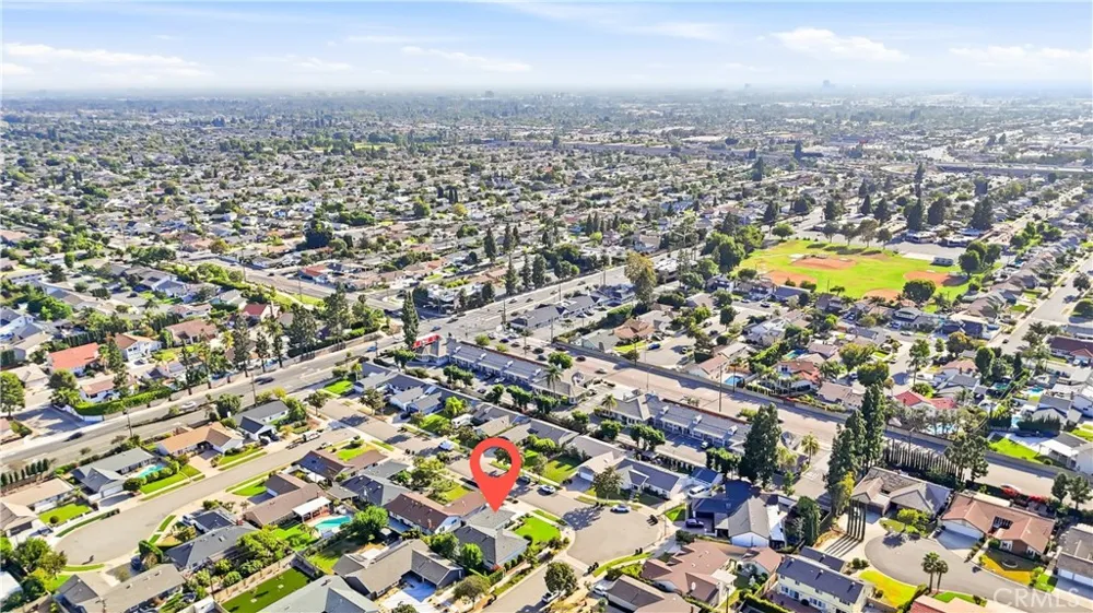 1467 Kathleen Orange, CA 92867