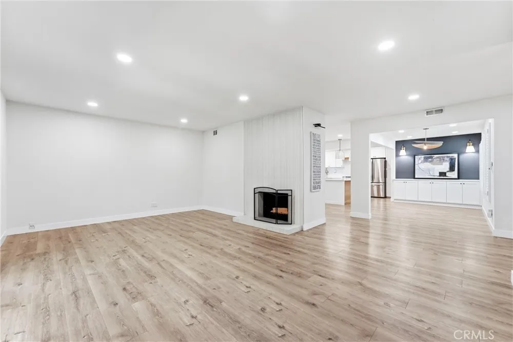 1467 Kathleen Orange, CA 92867