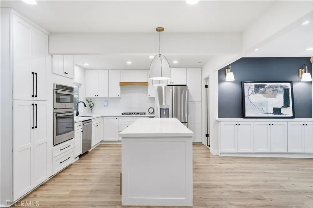 1467 Kathleen Orange, CA 92867
