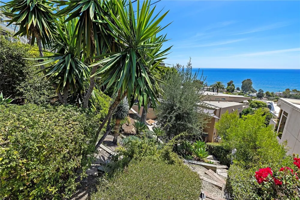 2166 Ruby Place Laguna Beach, CA 92651