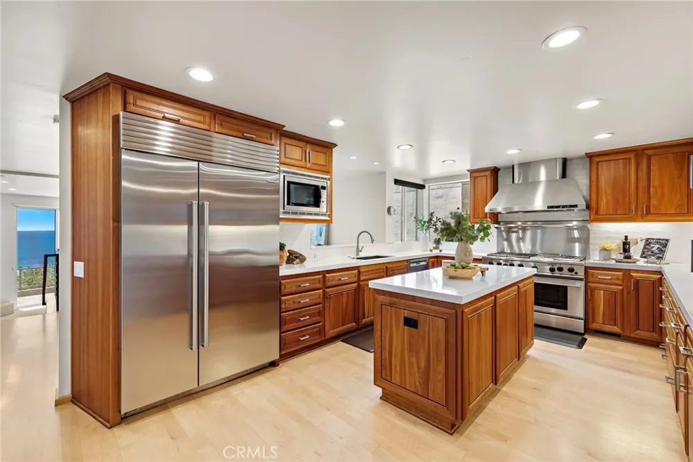 2166 Ruby Place Laguna Beach, CA 92651