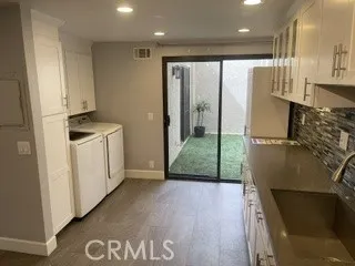 27535 Nivelada Mission Viejo, CA 92692