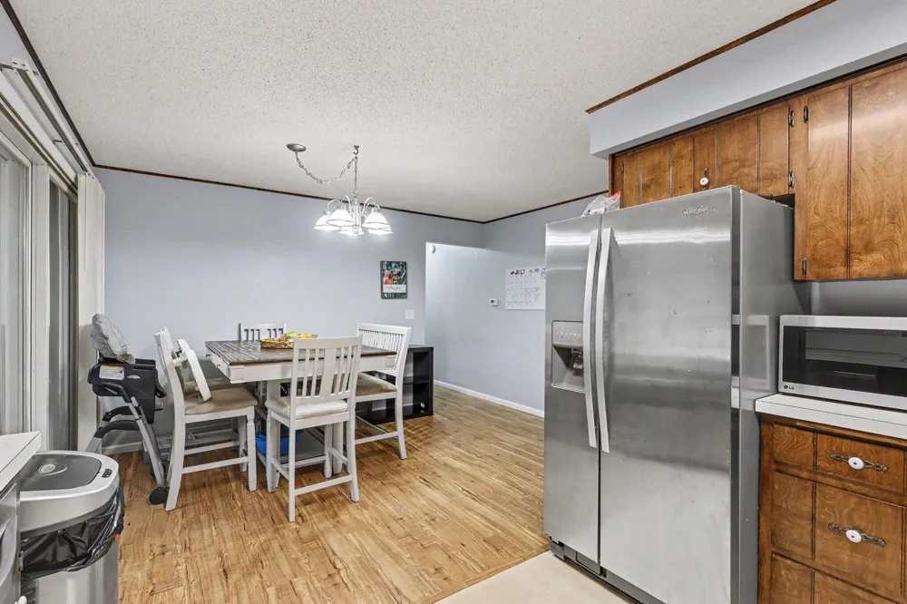 1830 Kings Court Muskegon, MI 49445