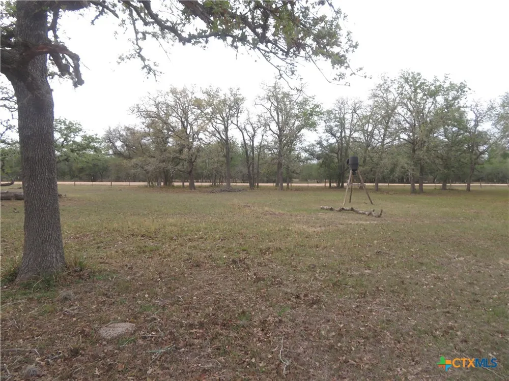 1923 CO RD 286 Edna, TX 77957