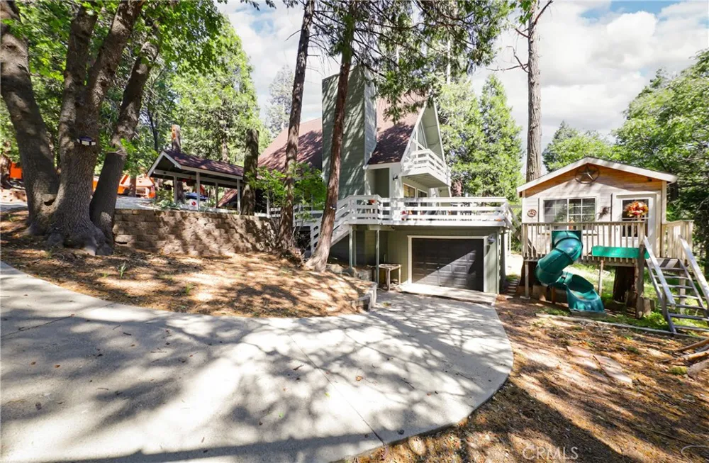 10821 Ponderosa Wofford Heights, CA 93285