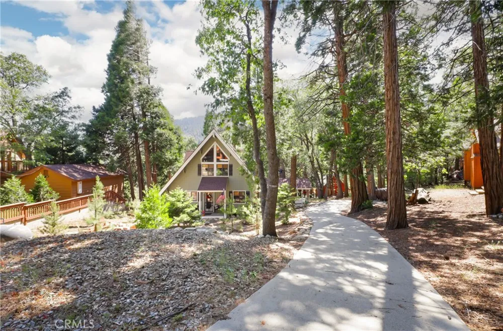 10821 Ponderosa Wofford Heights, CA 93285