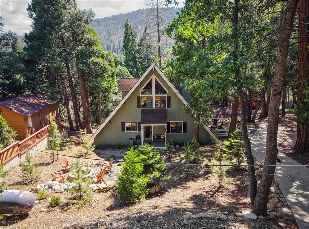 10821 Ponderosa Wofford Heights, CA 93285