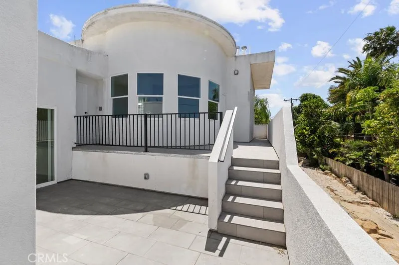 1578 San Bernardino Costa Mesa, CA 92627
