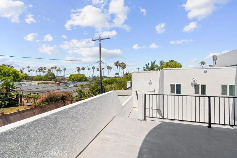 1578 San Bernardino Costa Mesa, CA 92627