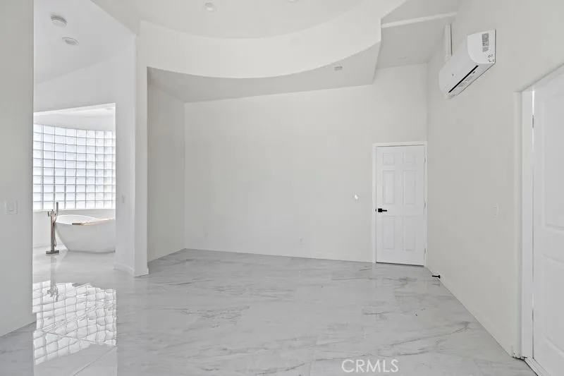 1578 San Bernardino Costa Mesa, CA 92627