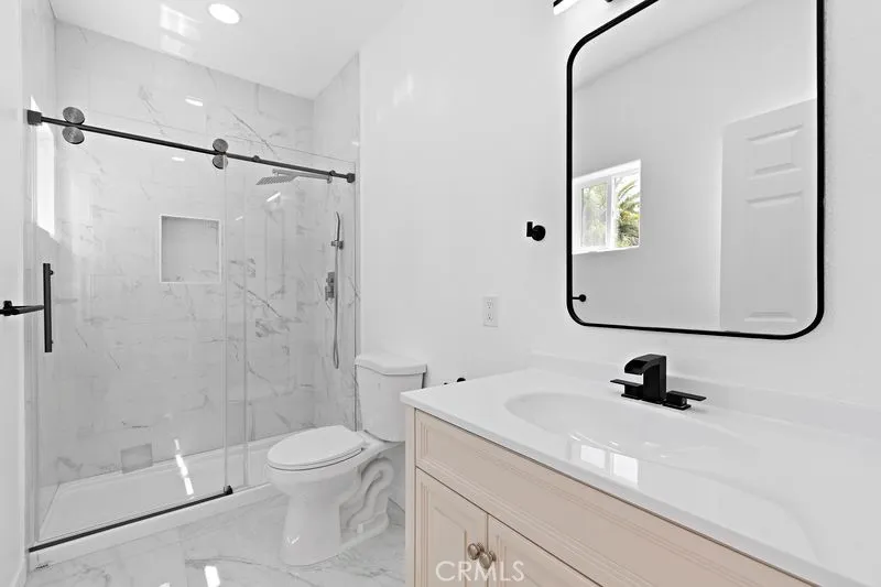1578 San Bernardino Costa Mesa, CA 92627