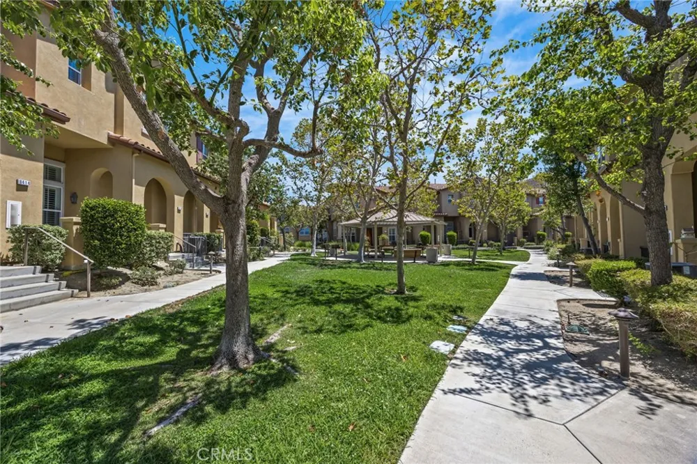 8475 E Kendra Loop Orange, CA 92867