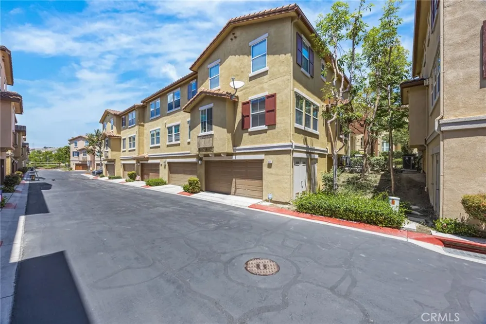 8475 E Kendra Loop Orange, CA 92867