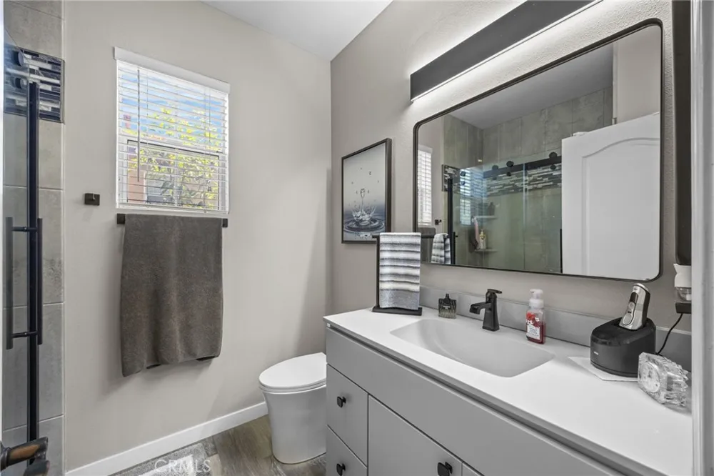 8475 E Kendra Loop Orange, CA 92867