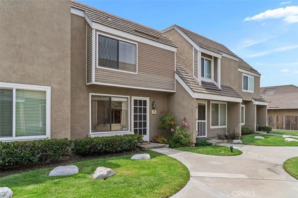 14 Greenleaf Irvine, CA 92604