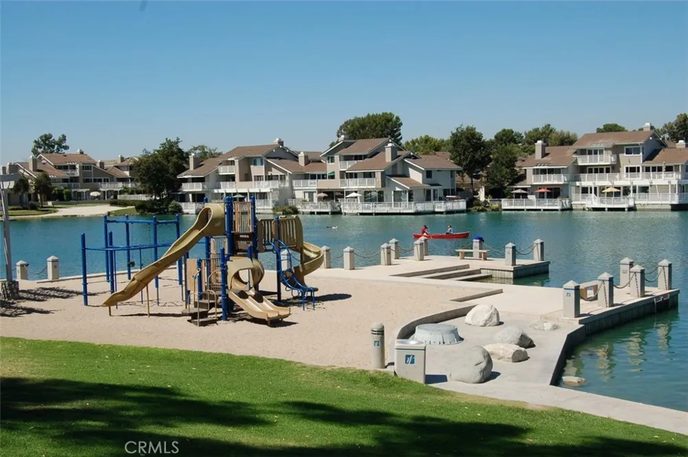 14 Greenleaf Irvine, CA 92604